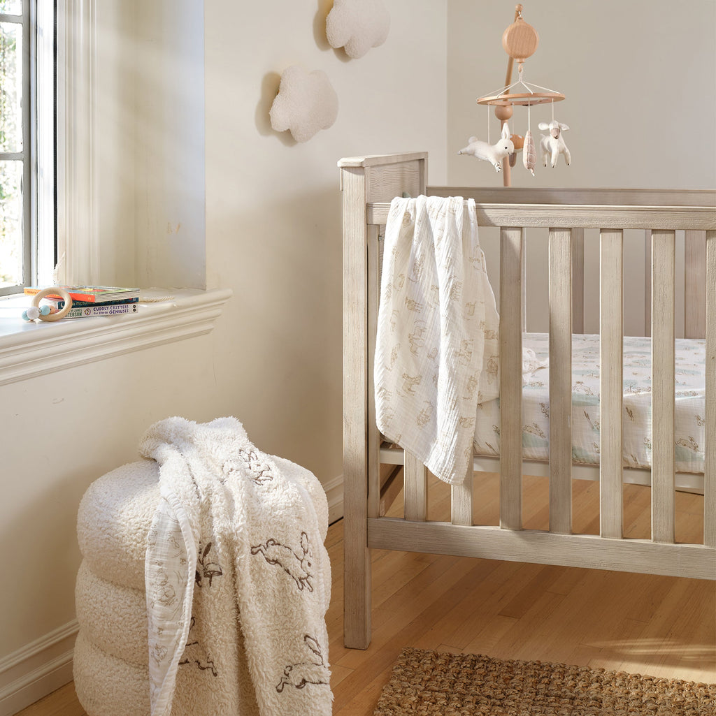 Signature Organic Cotton Meadow Fitted Crib Sheet