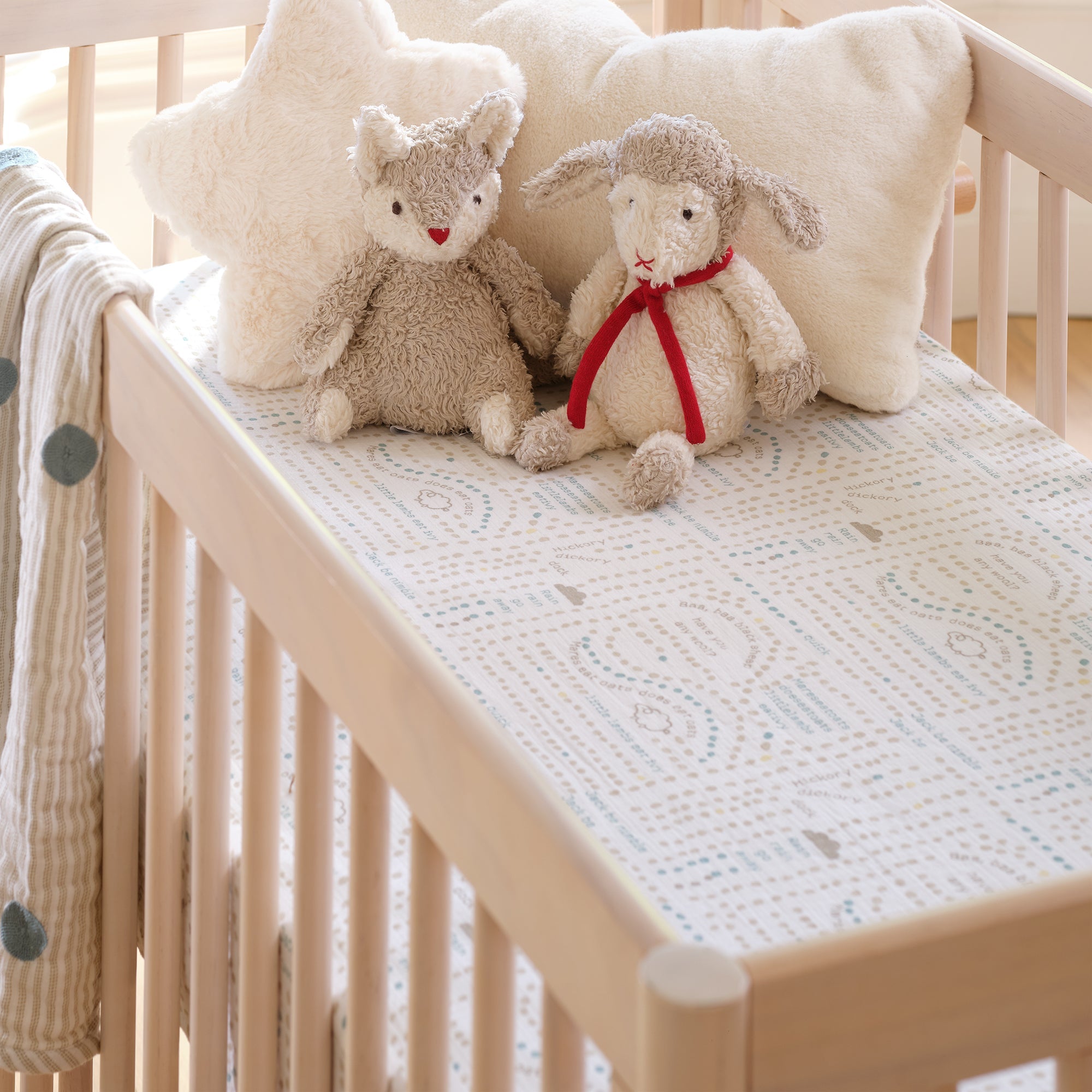 Signature Organic Cotton Nursery Rhyme Fitted Crib Sheet