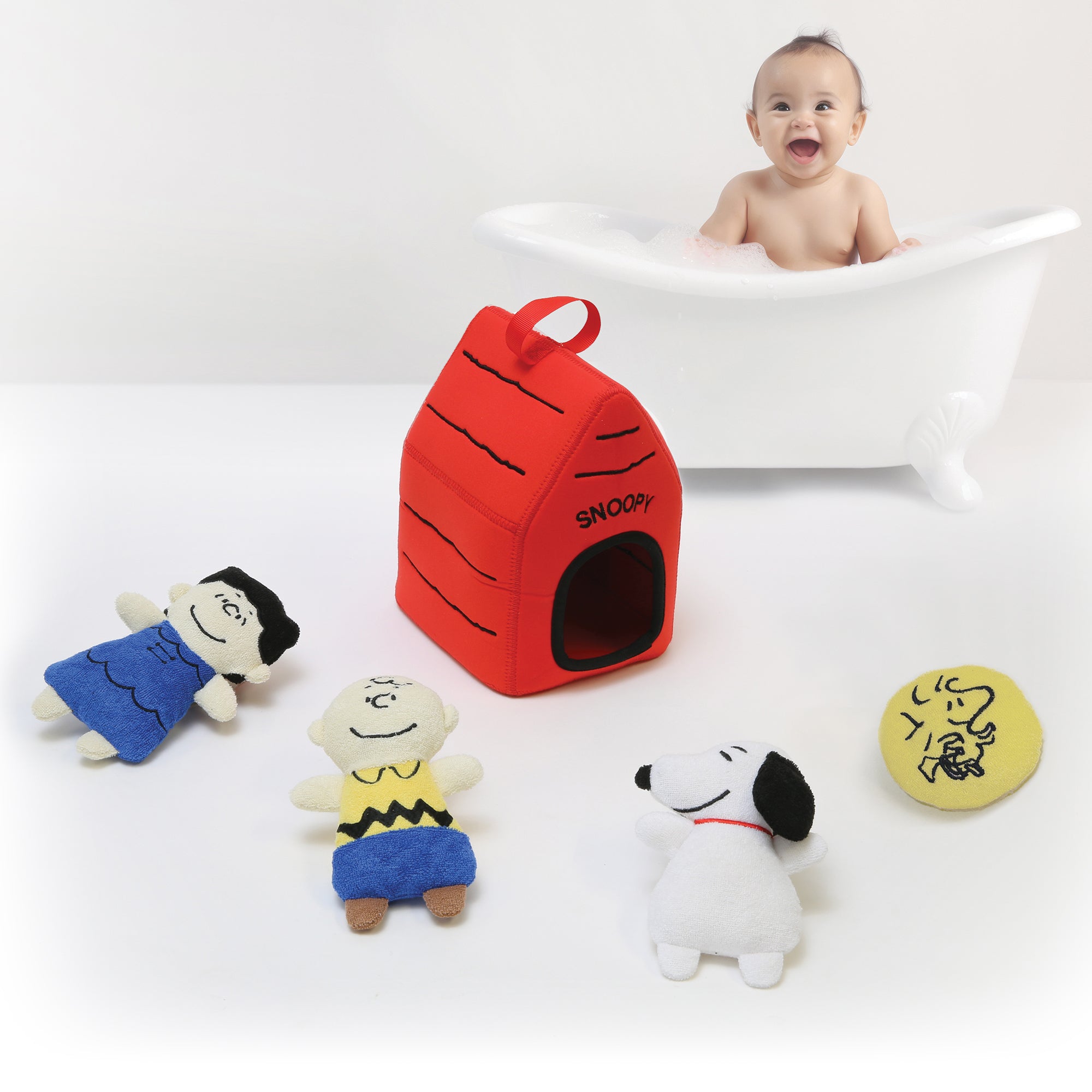 Snoopy & Friends Bath Toy Set